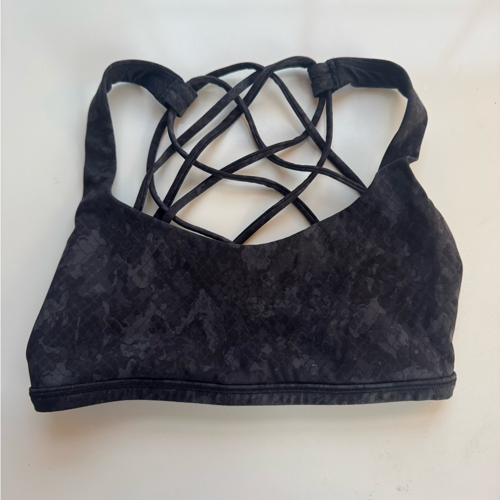 Lululemon Black Print Free to Be Bra